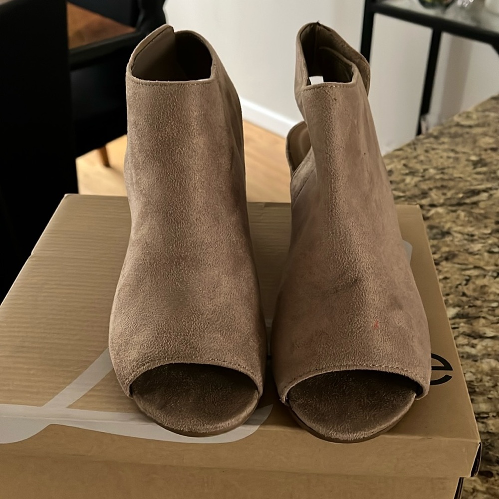 Open toe suede booties